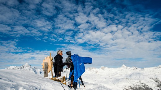 Bild von «DOK»: Wie die SRG die Ski-WM zum Spektakel macht