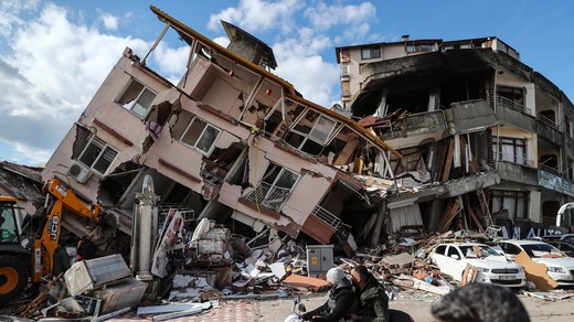 Bild von Glückskette sammelt für die Erdbebenopfer in der Türkei und Syrien